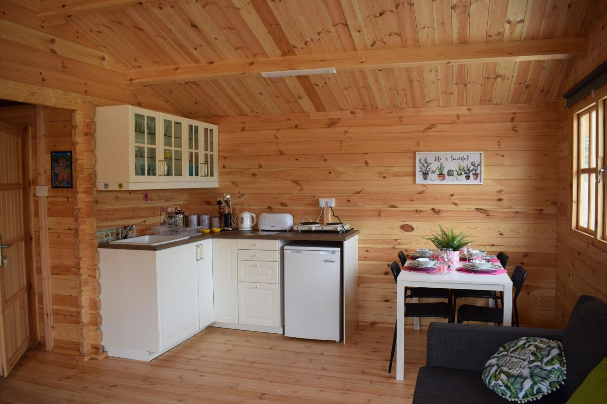 Cyprus Glamping Park Hotell Agios Theodoros Eksteriør bilde