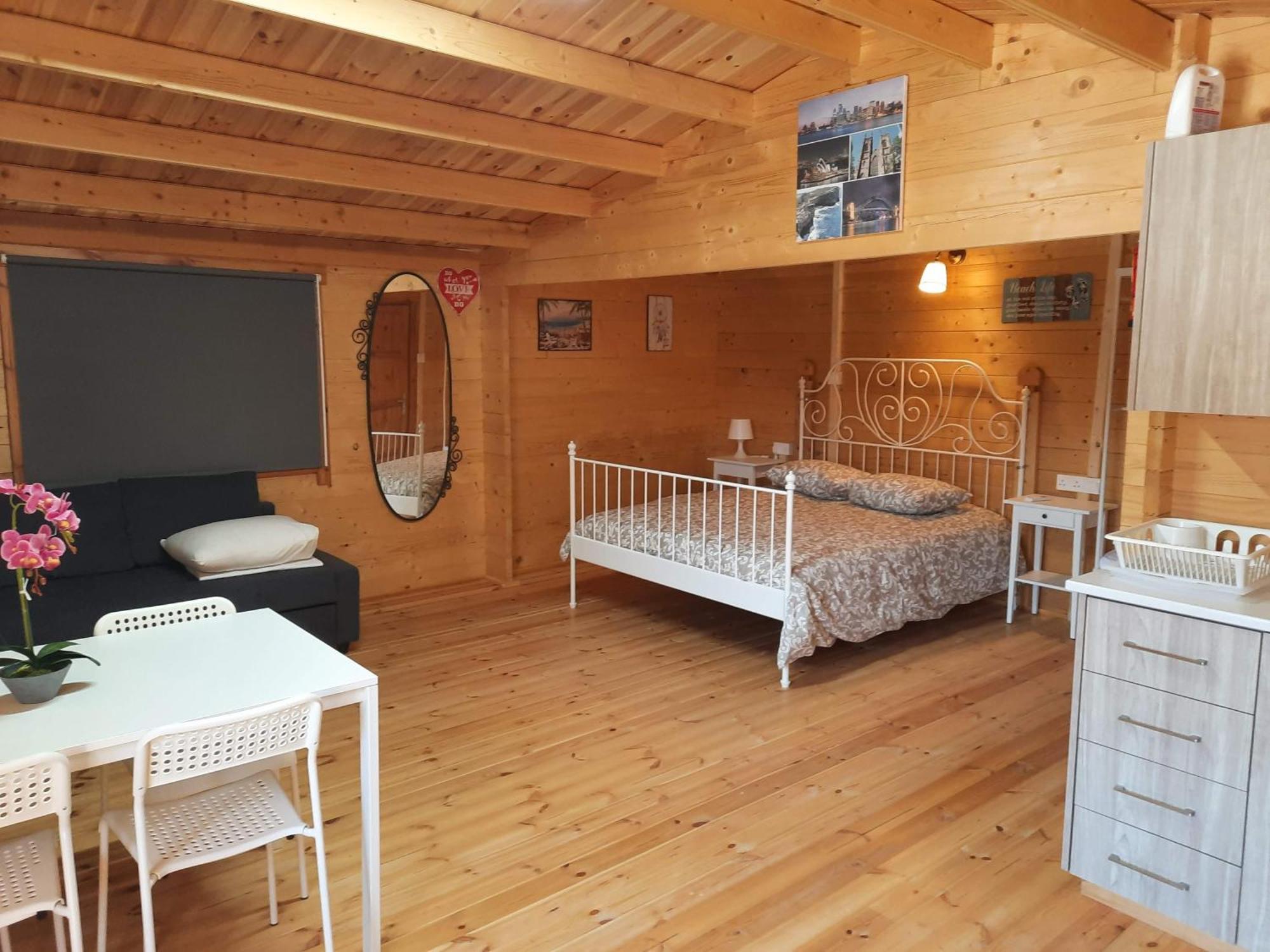 Cyprus Glamping Park Hotell Agios Theodoros Rom bilde