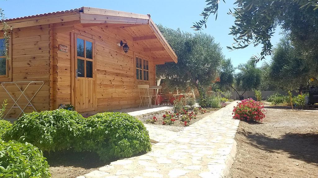 Cyprus Glamping Park Hotell Agios Theodoros Eksteriør bilde