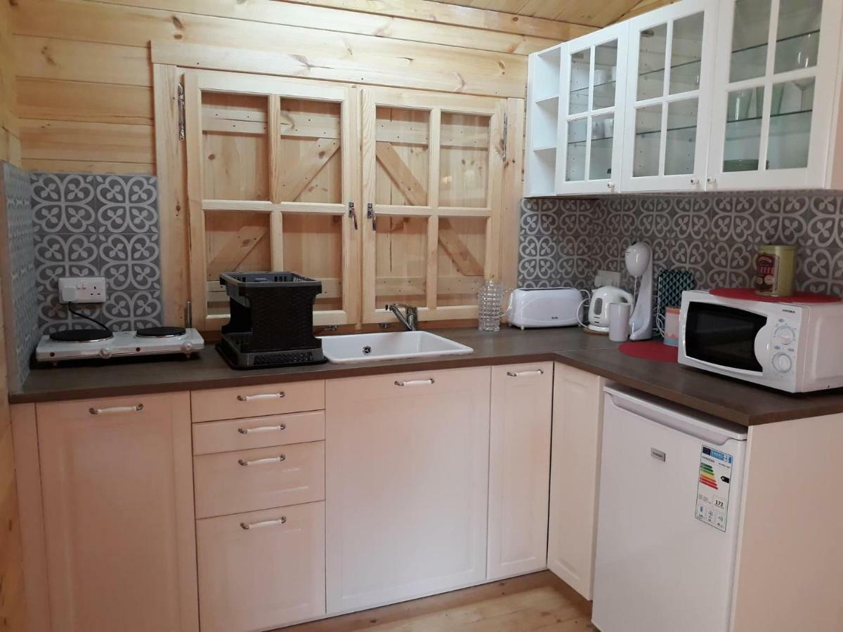 Cyprus Glamping Park Hotell Agios Theodoros Eksteriør bilde