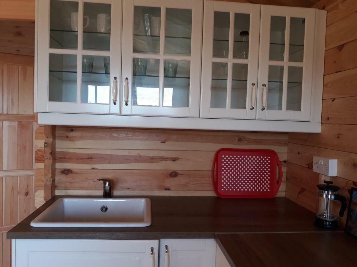 Cyprus Glamping Park Hotell Agios Theodoros Eksteriør bilde